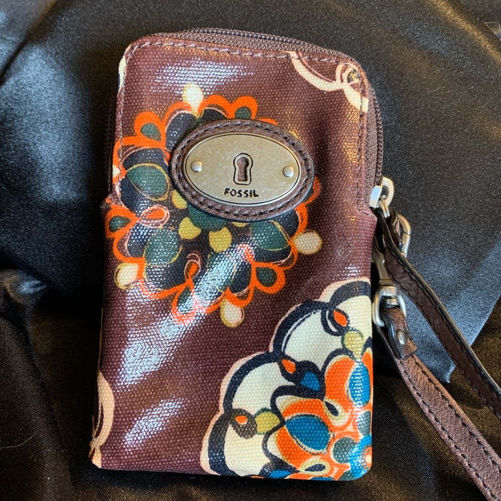 Fossil Key-Per wristlet wallet brown floral